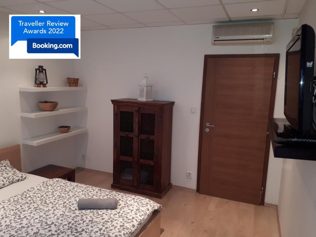 Utulny Apartman V Bratislava 6 Exterior foto